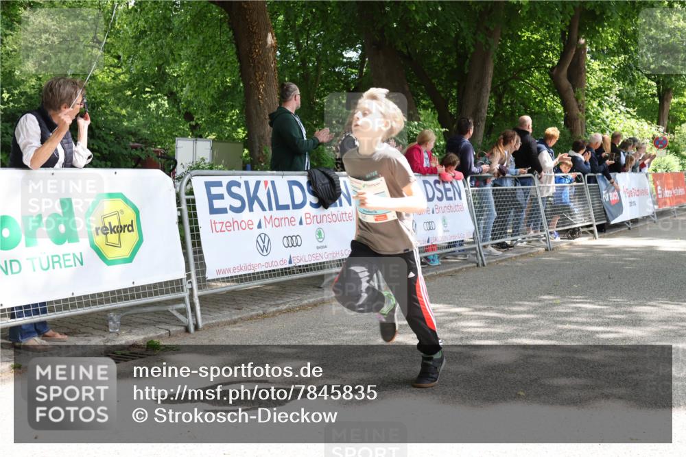 17.05.2025 - Störlauf Strokosch-Dieckow http://msf.ph/oto/7845835 17.05.2025 13:01:16 Ziel 0000 meine-sportfotos.de