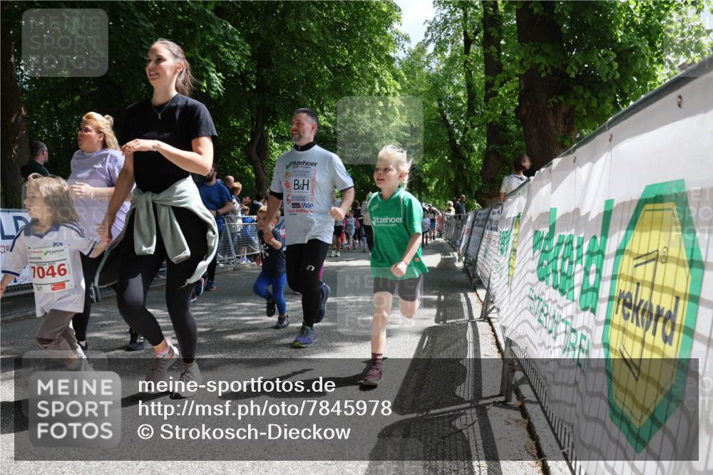 17.05.2025 - Störlauf Strokosch-Dieckow http://msf.ph/oto/7845978 17.05.2025 13:02:15 Ziel 7046 meine-sportfotos.de