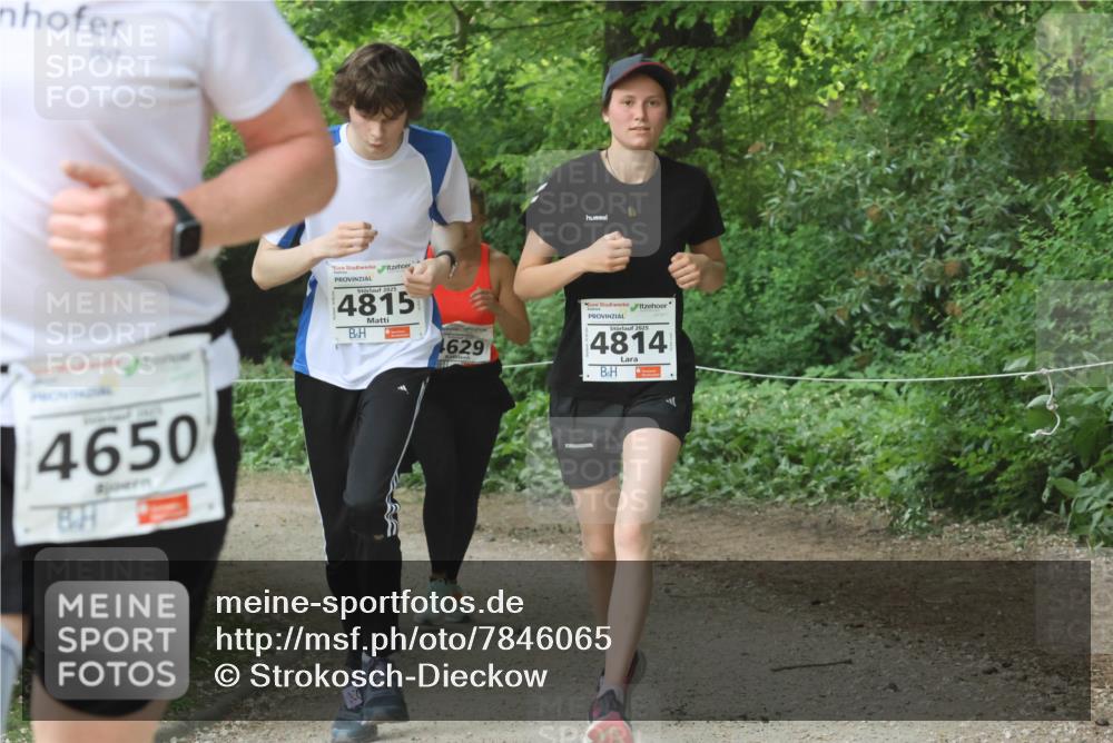 17.05.2025 - Störlauf Strokosch-Dieckow http://msf.ph/oto/7846065 17.05.2025 18:59:41 Laufen 4650, 2025, 4815, 4629, 2025, 4814 meine-sportfotos.de