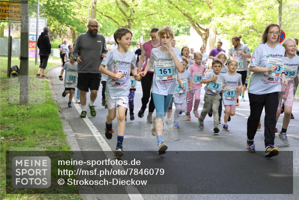 17.05.2025 - Störlauf Strokosch-Dieckow http://msf.ph/oto/7846079 17.05.2025 13:31:56 Laufen 24, 09, 123, 161, 3, 250, 39, 23, 41 meine-sportfotos.de