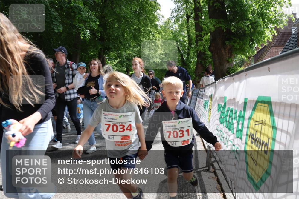 17.05.2025 - Störlauf Strokosch-Dieckow http://msf.ph/oto/7846103 17.05.2025 13:03:21 Ziel 700, 2025, 7034, 17, 1202, 2025, 7031 meine-sportfotos.de