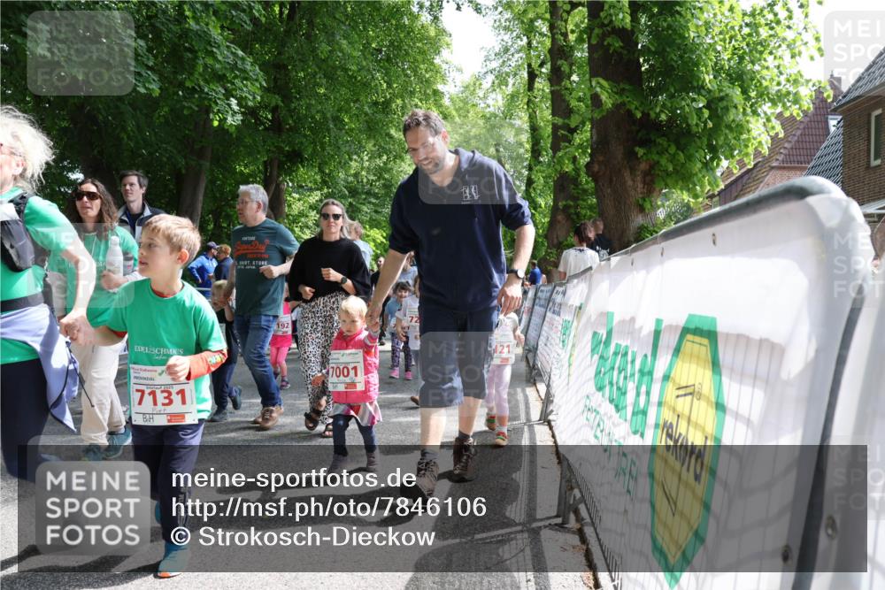 17.05.2025 - Störlauf Strokosch-Dieckow http://msf.ph/oto/7846106 17.05.2025 13:03:23 Ziel 2025, 7131, 192, 21, 1211, 7001 meine-sportfotos.de