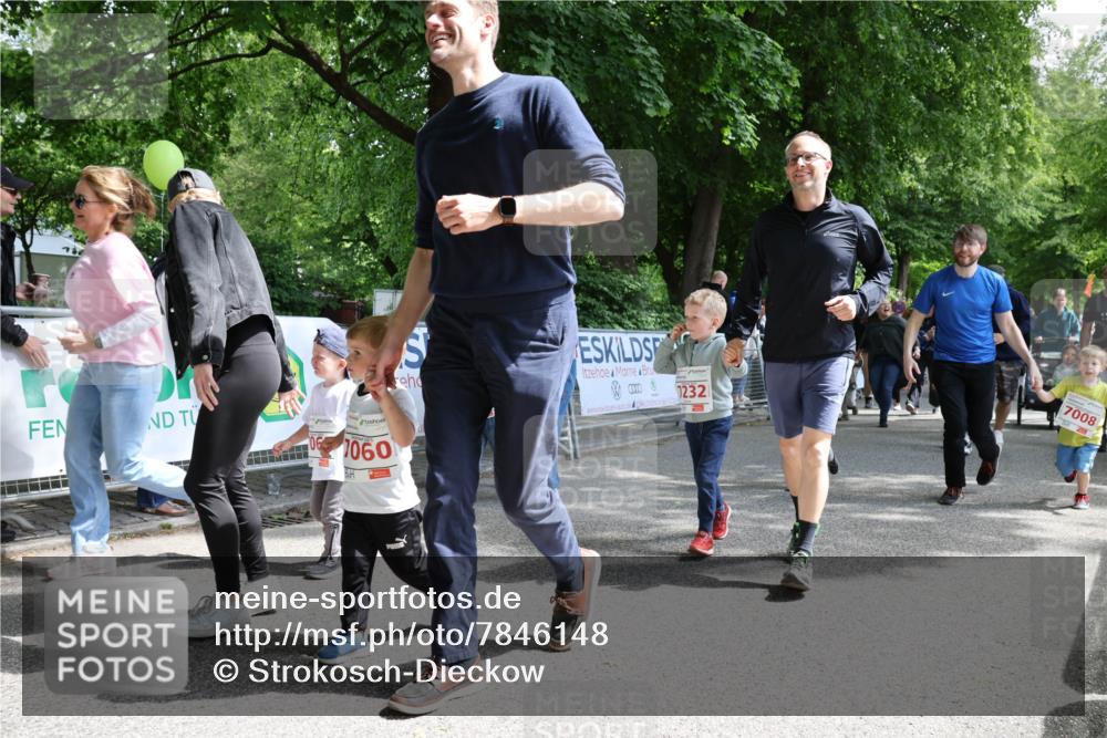 17.05.2025 - Störlauf Strokosch-Dieckow http://msf.ph/oto/7846148 17.05.2025 13:03:41 Ziel 1060, 1232, 7008 meine-sportfotos.de