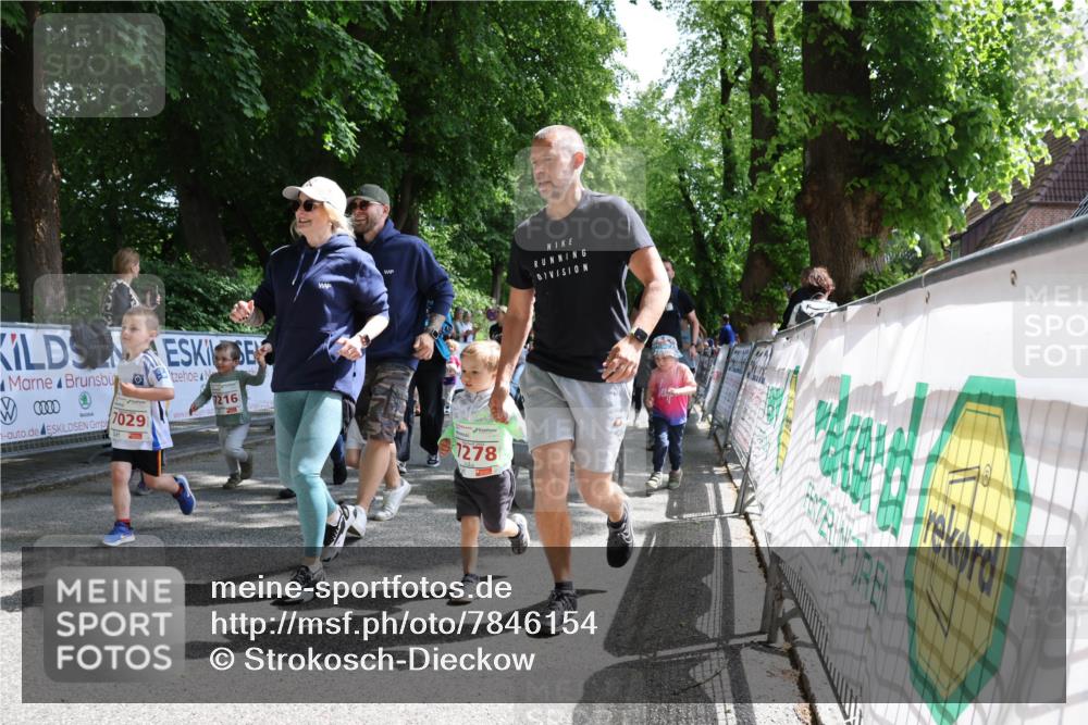 17.05.2025 - Störlauf Strokosch-Dieckow http://msf.ph/oto/7846154 17.05.2025 13:03:44 Ziel 7029, 1216, 1278 meine-sportfotos.de