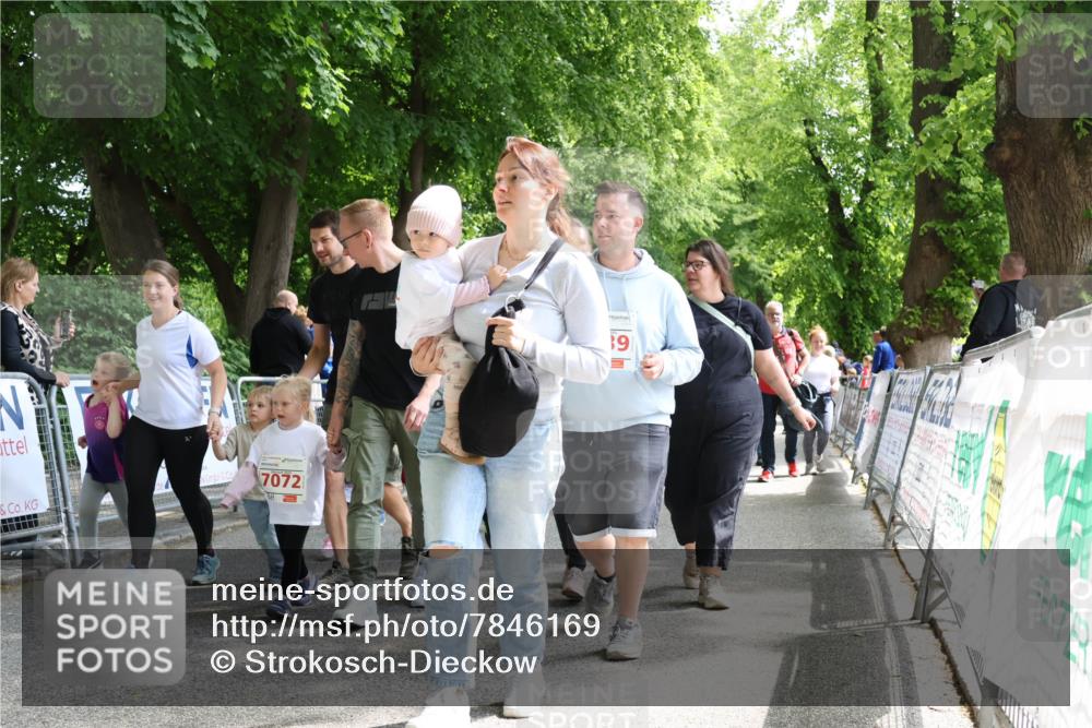 17.05.2025 - Störlauf Strokosch-Dieckow http://msf.ph/oto/7846169 17.05.2025 13:03:54 Ziel 7072 meine-sportfotos.de