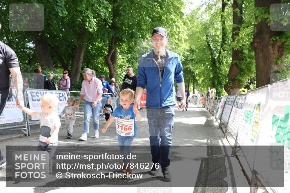 17.05.2025 - Störlauf Strokosch-Dieckow http://msf.ph/oto/7846276 17.05.2025 13:05:06 Ziel 212, 7300, 7166 meine-sportfotos.de