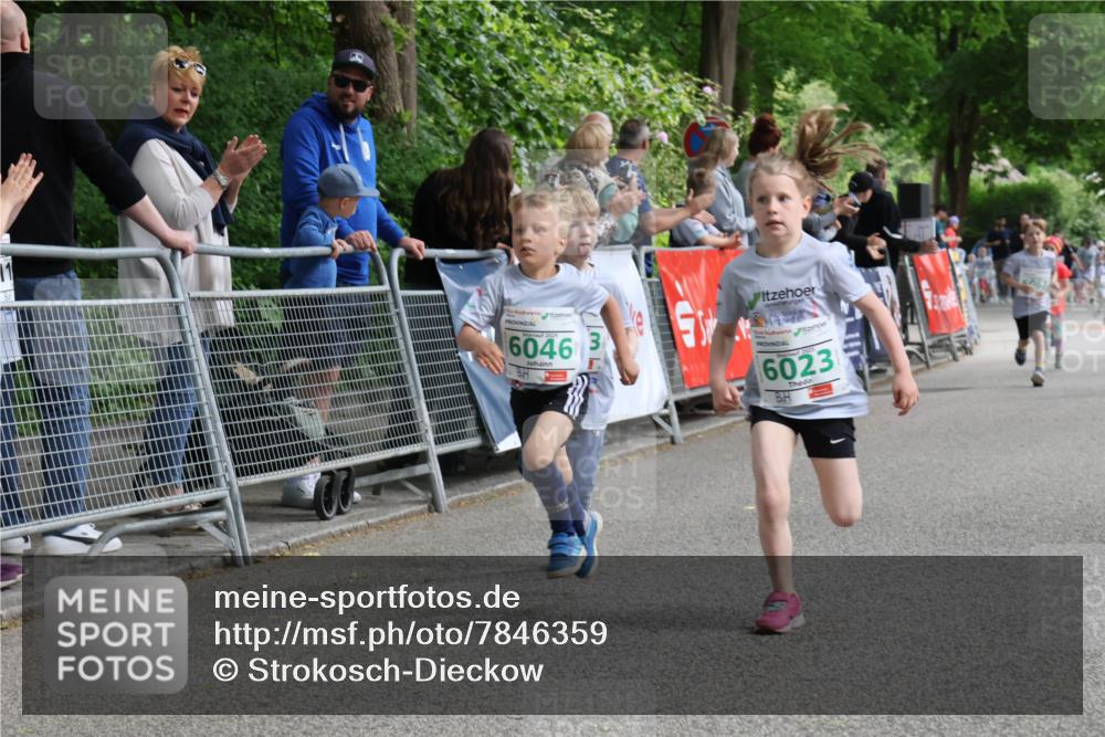 17.05.2025 - Störlauf Strokosch-Dieckow http://msf.ph/oto/7846359 17.05.2025 13:16:40 Ziel 6046, 3, 6023 meine-sportfotos.de