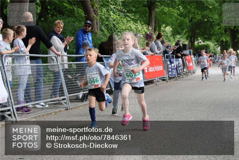 17.05.2025 - Störlauf Strokosch-Dieckow http://msf.ph/oto/7846361 17.05.2025 13:16:41 Ziel 110, 11, 6046, 60, 6023, 8067, 006, 5063 meine-sportfotos.de