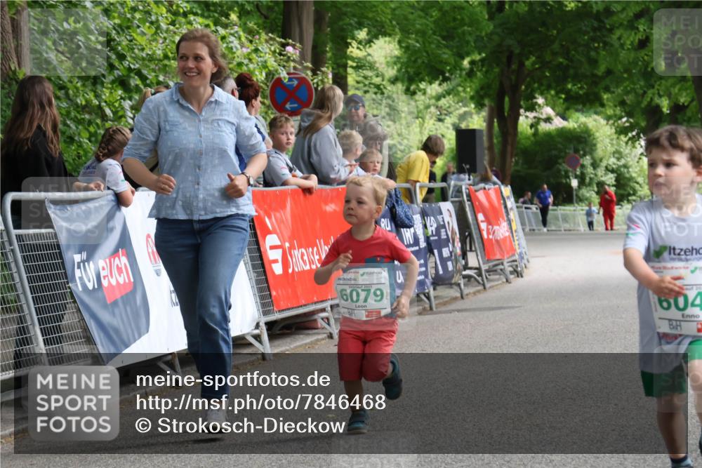 17.05.2025 - Störlauf Strokosch-Dieckow http://msf.ph/oto/7846468 17.05.2025 13:17:28 Ziel 2025, 6079, 20, 604 meine-sportfotos.de
