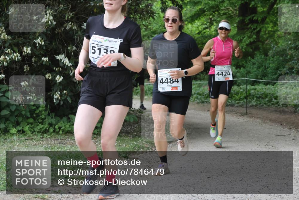 17.05.2025 - Störlauf Strokosch-Dieckow http://msf.ph/oto/7846479 17.05.2025 19:00:59 Laufen 2025, 5139, 4484, 4424 meine-sportfotos.de