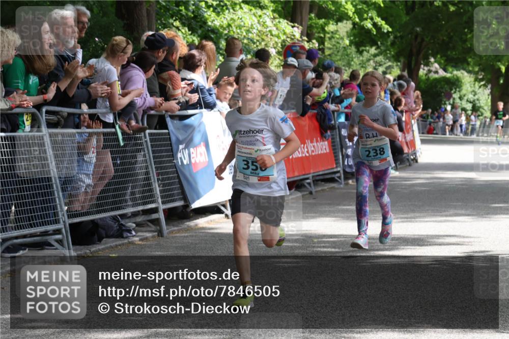 17.05.2025 - Störlauf Strokosch-Dieckow http://msf.ph/oto/7846505 17.05.2025 13:39:21 Ziel 350, 238 meine-sportfotos.de