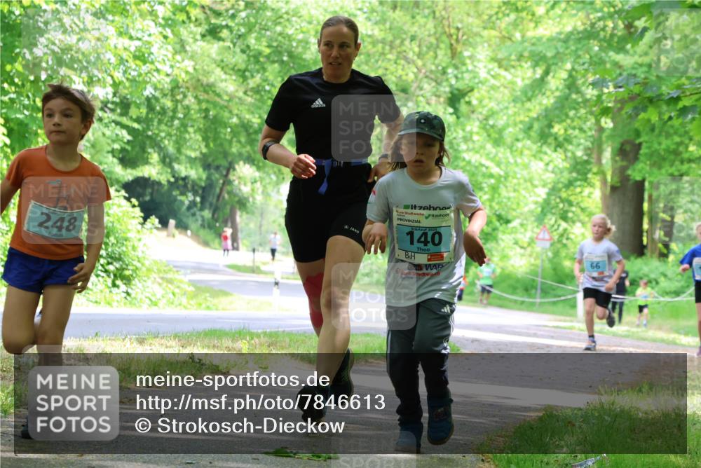 17.05.2025 - Störlauf Strokosch-Dieckow http://msf.ph/oto/7846613 17.05.2025 13:39:10 Laufen 2025, 248, 2025, 140, 66 meine-sportfotos.de