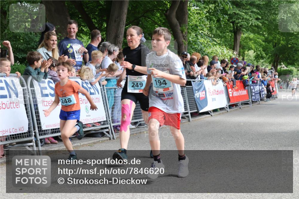 17.05.2025 - Störlauf Strokosch-Dieckow http://msf.ph/oto/7846620 17.05.2025 13:40:35 Ziel 112, 248, 0, 249, 194 meine-sportfotos.de