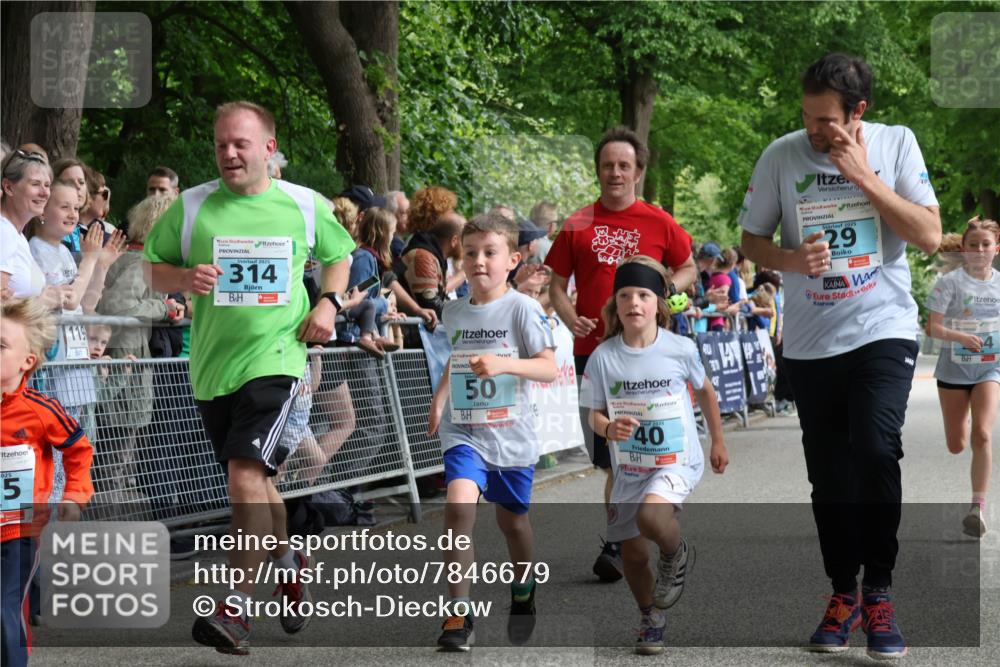 17.05.2025 - Störlauf Strokosch-Dieckow http://msf.ph/oto/7846679 17.05.2025 13:41:17 Ziel 5, 119, 2025, 314, 50, 2075, 40, 2025, 29 meine-sportfotos.de
