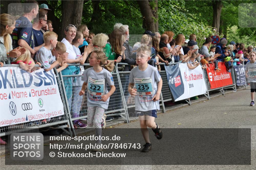 17.05.2025 - Störlauf Strokosch-Dieckow http://msf.ph/oto/7846743 17.05.2025 13:41:50 Ziel 222, 2025, 235, 711, 209 meine-sportfotos.de