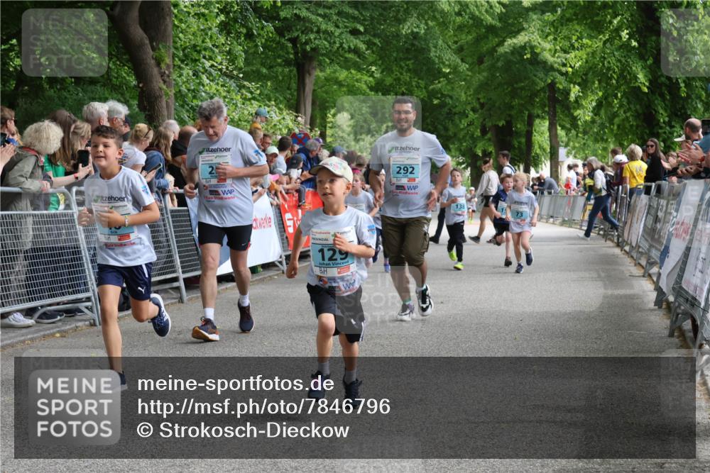 17.05.2025 - Störlauf Strokosch-Dieckow http://msf.ph/oto/7846796 17.05.2025 13:42:11 Ziel 2, 129, 292 meine-sportfotos.de
