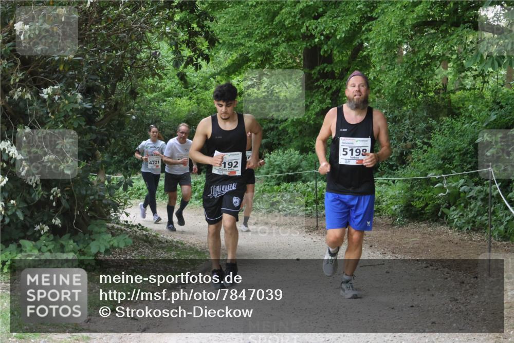 17.05.2025 - Störlauf Strokosch-Dieckow http://msf.ph/oto/7847039 17.05.2025 19:02:48 Laufen 4221, 192, 5198 meine-sportfotos.de