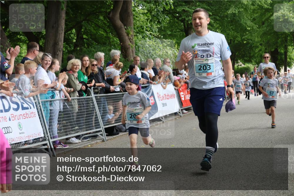 17.05.2025 - Störlauf Strokosch-Dieckow http://msf.ph/oto/7847062 17.05.2025 13:44:19 Ziel 0000, 20, 203, 271, 57 meine-sportfotos.de