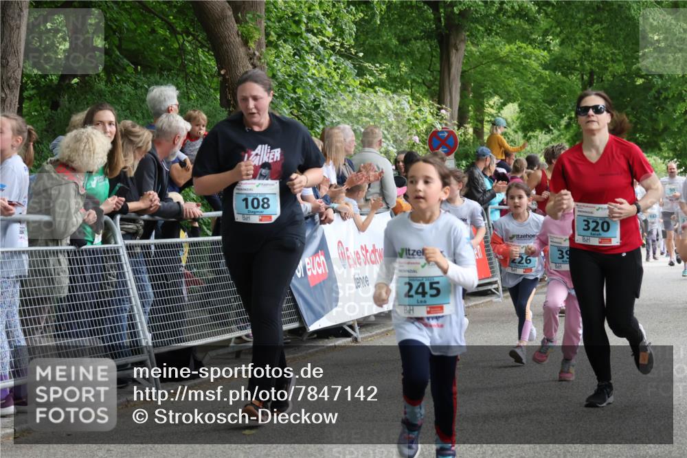 17.05.2025 - Störlauf Strokosch-Dieckow http://msf.ph/oto/7847142 17.05.2025 13:44:54 Ziel 108, 2025, 245, 26, 39, 320, 30 meine-sportfotos.de