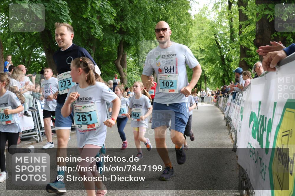 17.05.2025 - Störlauf Strokosch-Dieckow http://msf.ph/oto/7847199 17.05.2025 13:45:14 Ziel 273, 2025, 281, 242, 178, 102 meine-sportfotos.de
