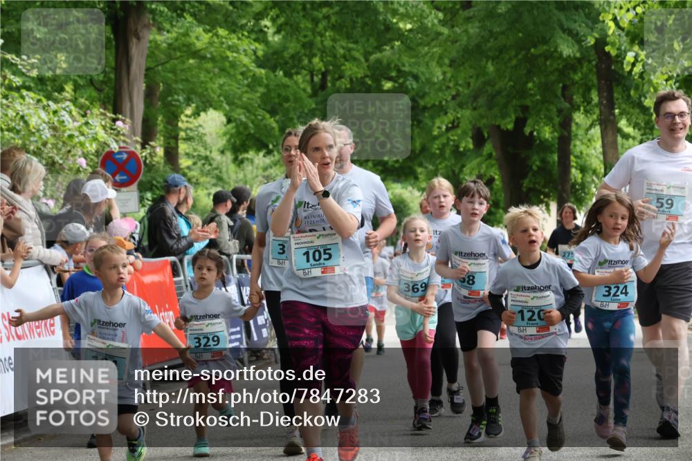 17.05.2025 - Störlauf Strokosch-Dieckow http://msf.ph/oto/7847283 17.05.2025 13:45:54 Ziel 104, 329, 2025, 105, 369, 58, 120, 324, 2023, 59 meine-sportfotos.de