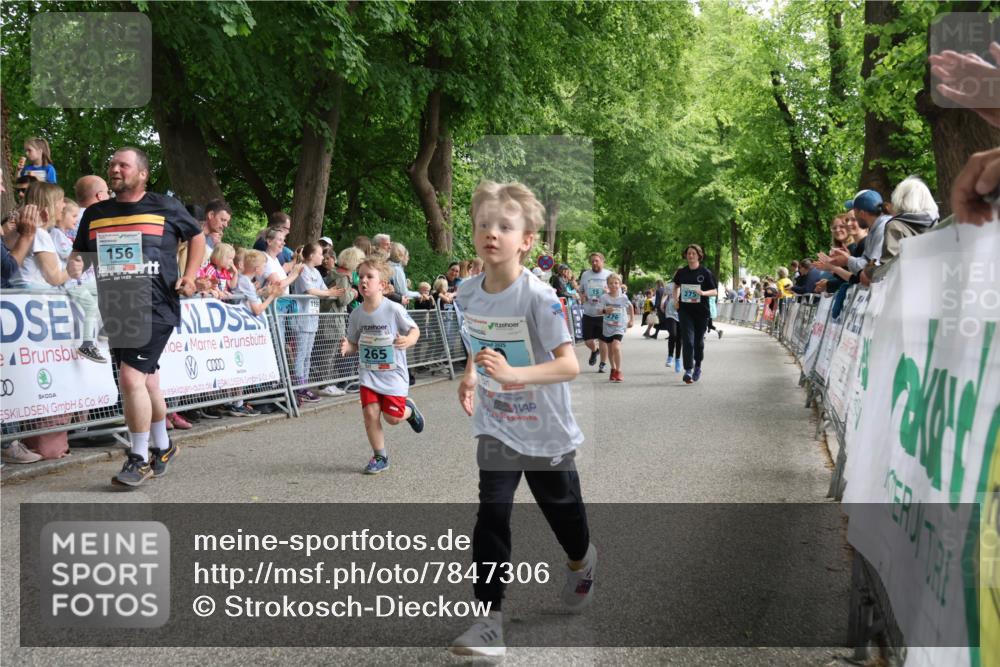 17.05.2025 - Störlauf Strokosch-Dieckow http://msf.ph/oto/7847306 17.05.2025 13:46:01 Ziel 156, 1196, 2025, 265, 275 meine-sportfotos.de