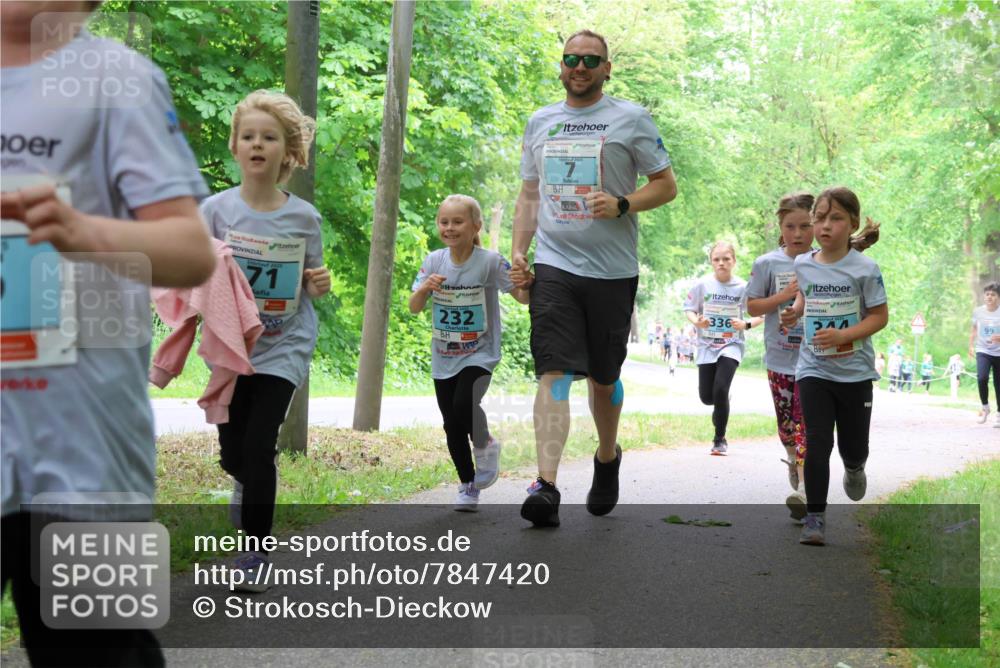 17.05.2025 - Störlauf Strokosch-Dieckow http://msf.ph/oto/7847420 17.05.2025 13:41:37 Laufen 71, 232, 336, 99 meine-sportfotos.de