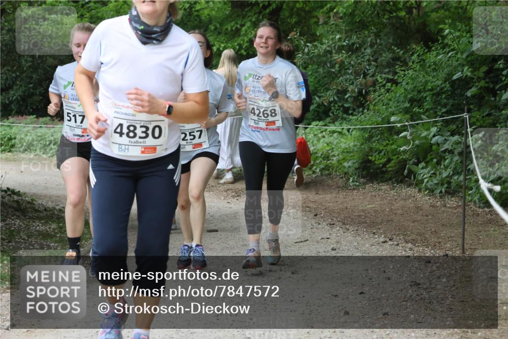 17.05.2025 - Störlauf Strokosch-Dieckow http://msf.ph/oto/7847572 17.05.2025 19:05:29 Laufen 517, 2025, 4830, 2025, 257, 4268 meine-sportfotos.de