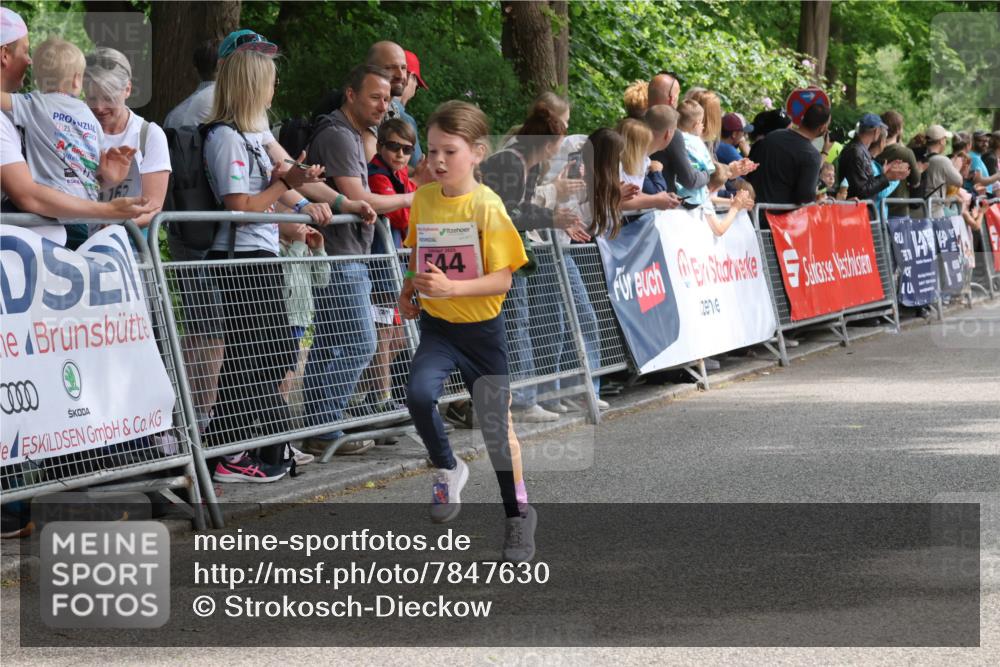 17.05.2025 - Störlauf Strokosch-Dieckow http://msf.ph/oto/7847630 17.05.2025 13:55:02 Ziel 25, 300, 544, 40 meine-sportfotos.de