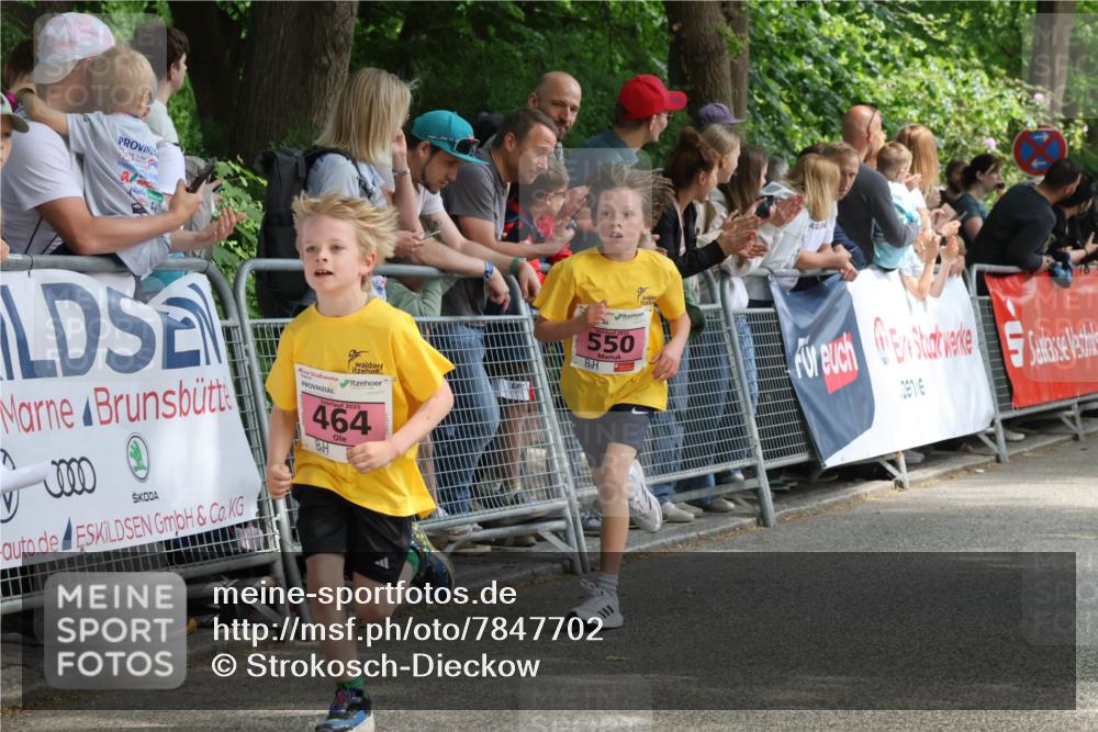 17.05.2025 - Störlauf Strokosch-Dieckow http://msf.ph/oto/7847702 17.05.2025 13:55:40 Ziel 000, 2025, 464, 2025, 550 meine-sportfotos.de
