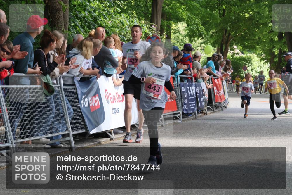 17.05.2025 - Störlauf Strokosch-Dieckow http://msf.ph/oto/7847744 17.05.2025 13:56:00 Ziel 427, 443, 555 meine-sportfotos.de