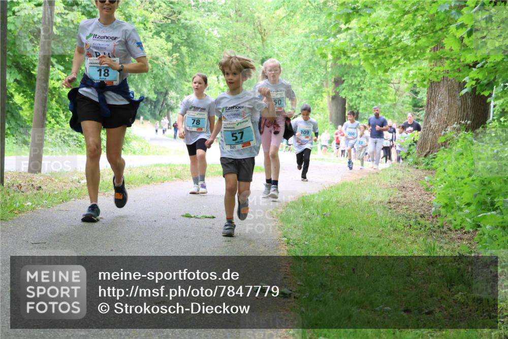 17.05.2025 - Störlauf Strokosch-Dieckow http://msf.ph/oto/7847779 17.05.2025 13:42:38 Laufen 18, 78, 57, 50, 309, 200 meine-sportfotos.de
