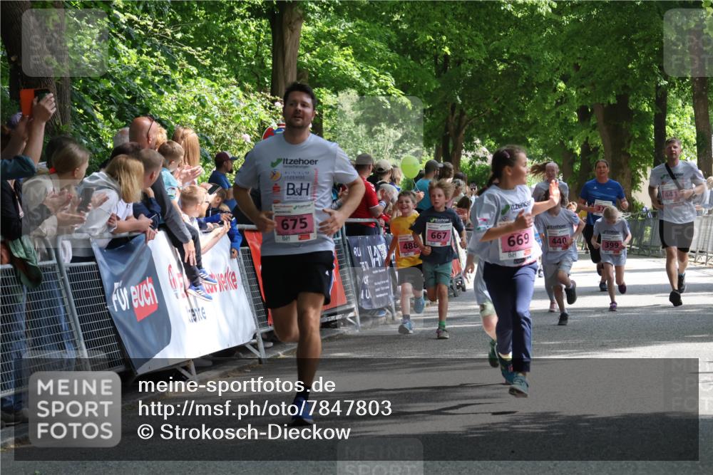 17.05.2025 - Störlauf Strokosch-Dieckow http://msf.ph/oto/7847803 17.05.2025 13:56:43 Ziel 675, 667, 488, 669, 440, 399, 441 meine-sportfotos.de