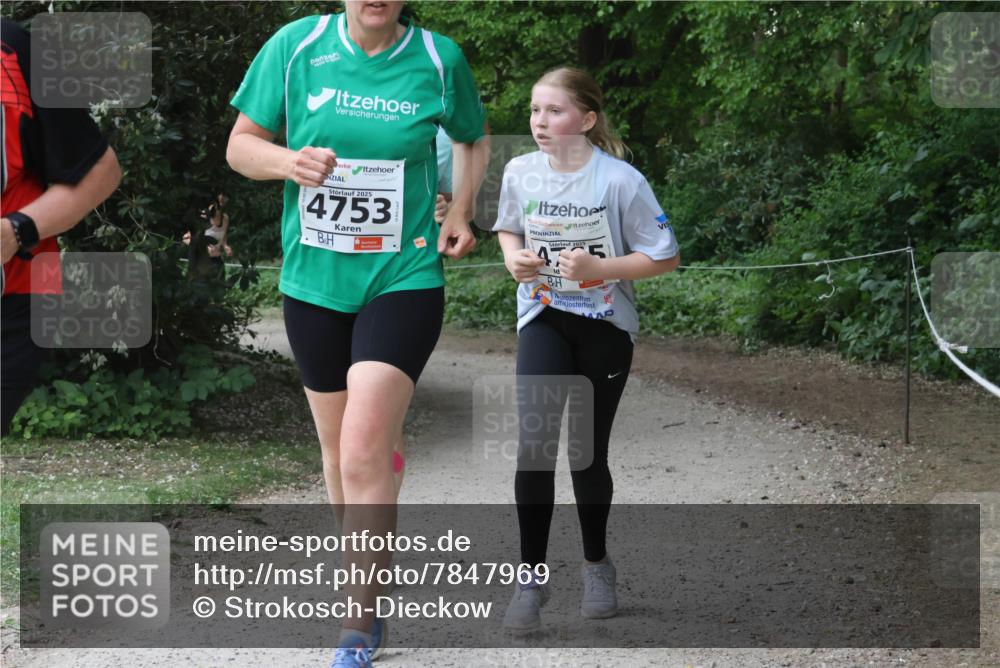 17.05.2025 - Störlauf Strokosch-Dieckow http://msf.ph/oto/7847969 17.05.2025 19:07:21 Laufen 2025, 4753, 2025, 955 meine-sportfotos.de