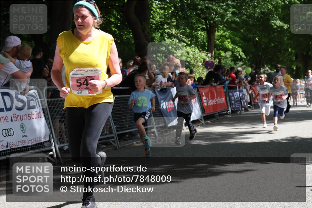 17.05.2025 - Störlauf Strokosch-Dieckow http://msf.ph/oto/7848009 17.05.2025 13:57:54 Ziel 2025, 54, 403, 607, 462 meine-sportfotos.de