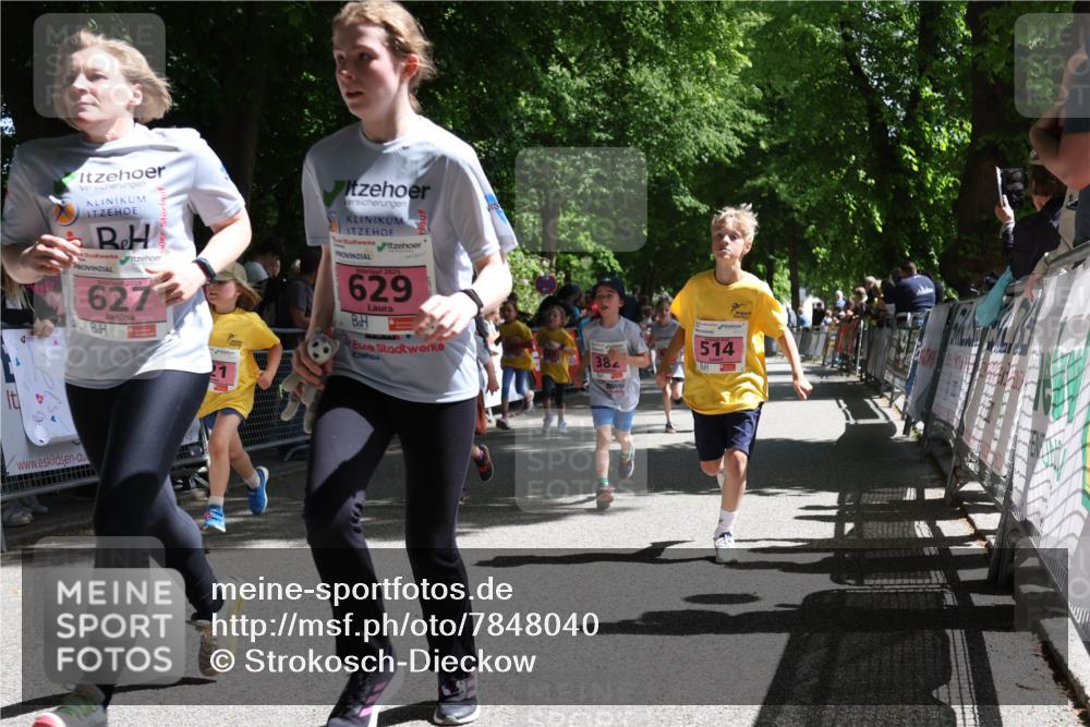 17.05.2025 - Störlauf Strokosch-Dieckow http://msf.ph/oto/7848040 17.05.2025 13:58:03 Ziel 2025, 627, 2025, 629, 382, 514 meine-sportfotos.de
