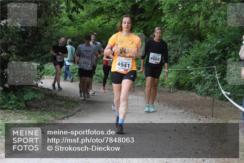 17.05.2025 - Störlauf Strokosch-Dieckow http://msf.ph/oto/7848063 17.05.2025 19:07:40 Laufen 4660, 50, 4941, 4305, 4423 meine-sportfotos.de