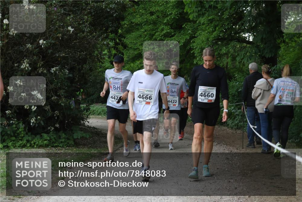 17.05.2025 - Störlauf Strokosch-Dieckow http://msf.ph/oto/7848083 17.05.2025 19:07:43 Laufen 4427, 4666, 4422, 4660, 25 meine-sportfotos.de