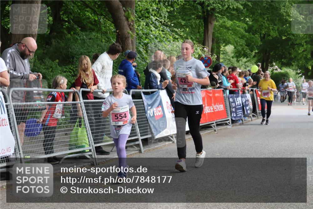 17.05.2025 - Störlauf Strokosch-Dieckow http://msf.ph/oto/7848177 17.05.2025 13:58:56 Ziel 554, 42, 540 meine-sportfotos.de