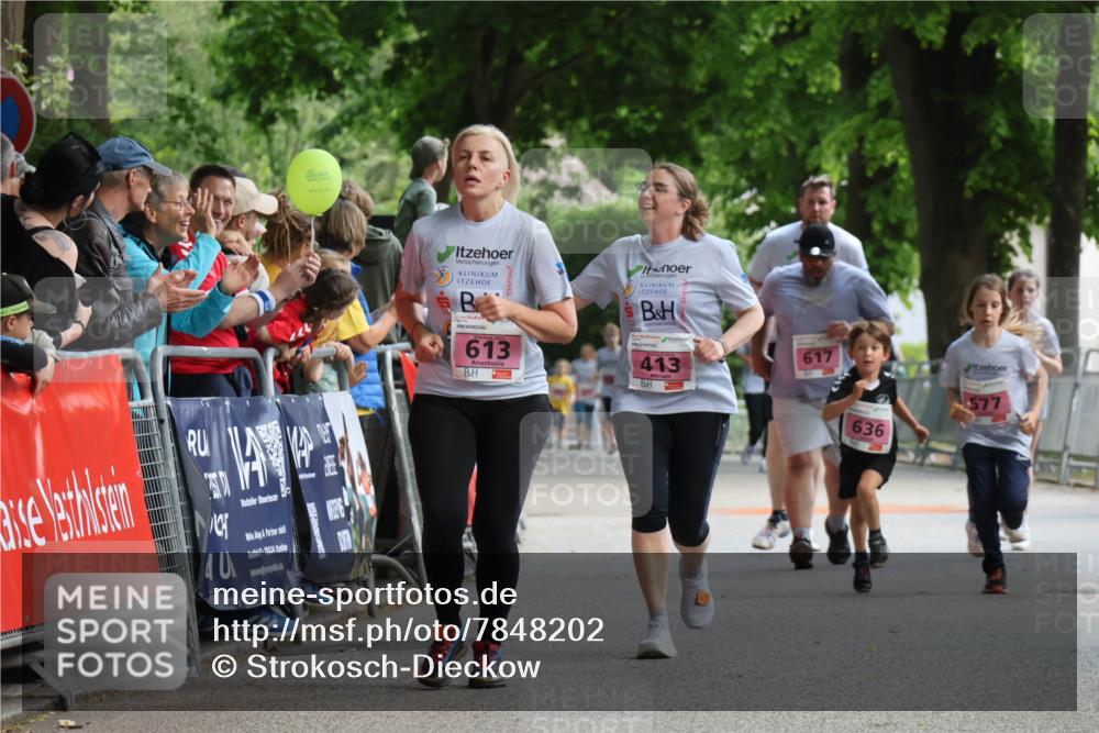 17.05.2025 - Störlauf Strokosch-Dieckow http://msf.ph/oto/7848202 17.05.2025 13:59:09 Ziel 7, 25524, 613, 413, 617, 636, 577 meine-sportfotos.de