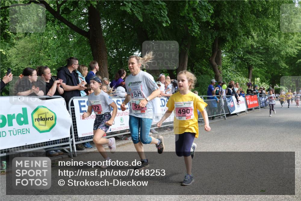 17.05.2025 - Störlauf Strokosch-Dieckow http://msf.ph/oto/7848253 17.05.2025 13:59:46 Ziel 572, 2025, 490 meine-sportfotos.de