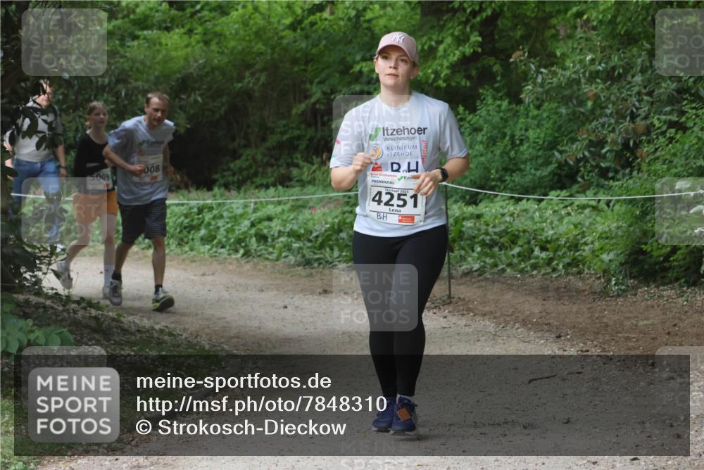17.05.2025 - Störlauf Strokosch-Dieckow http://msf.ph/oto/7848310 17.05.2025 19:08:27 Laufen 5009, 008, 2025, 4251 meine-sportfotos.de