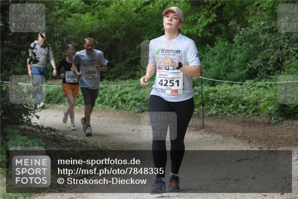 17.05.2025 - Störlauf Strokosch-Dieckow http://msf.ph/oto/7848335 17.05.2025 19:08:28 Laufen 5009, 5008, 2025, 4251 meine-sportfotos.de