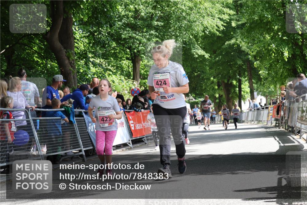 17.05.2025 - Störlauf Strokosch-Dieckow http://msf.ph/oto/7848383 17.05.2025 14:01:22 Ziel 425, 424 meine-sportfotos.de