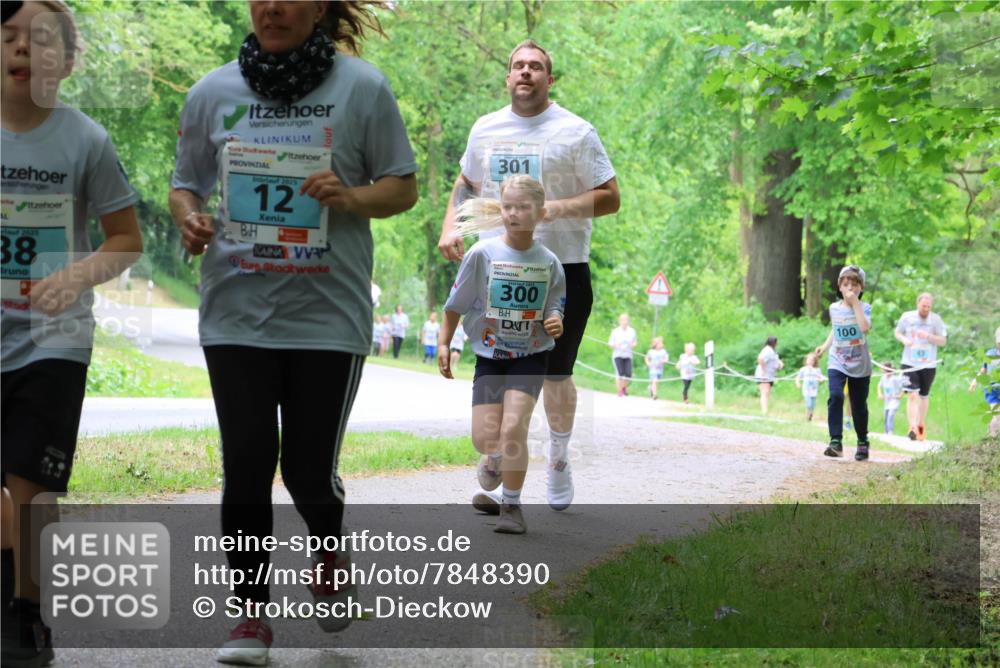 17.05.2025 - Störlauf Strokosch-Dieckow http://msf.ph/oto/7848390 17.05.2025 13:44:19 Laufen 2025, 38, 2025, 12, 301, 300, 100 meine-sportfotos.de