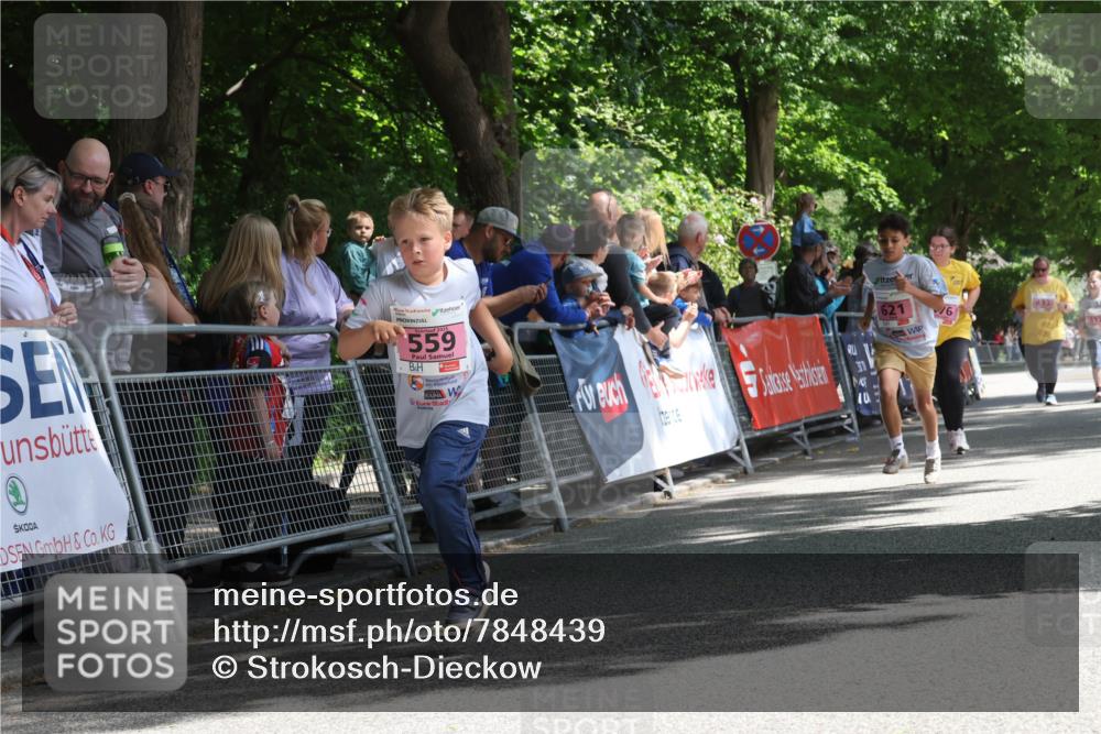 17.05.2025 - Störlauf Strokosch-Dieckow http://msf.ph/oto/7848439 17.05.2025 14:02:09 Ziel 2025, 559, 621, 493 meine-sportfotos.de