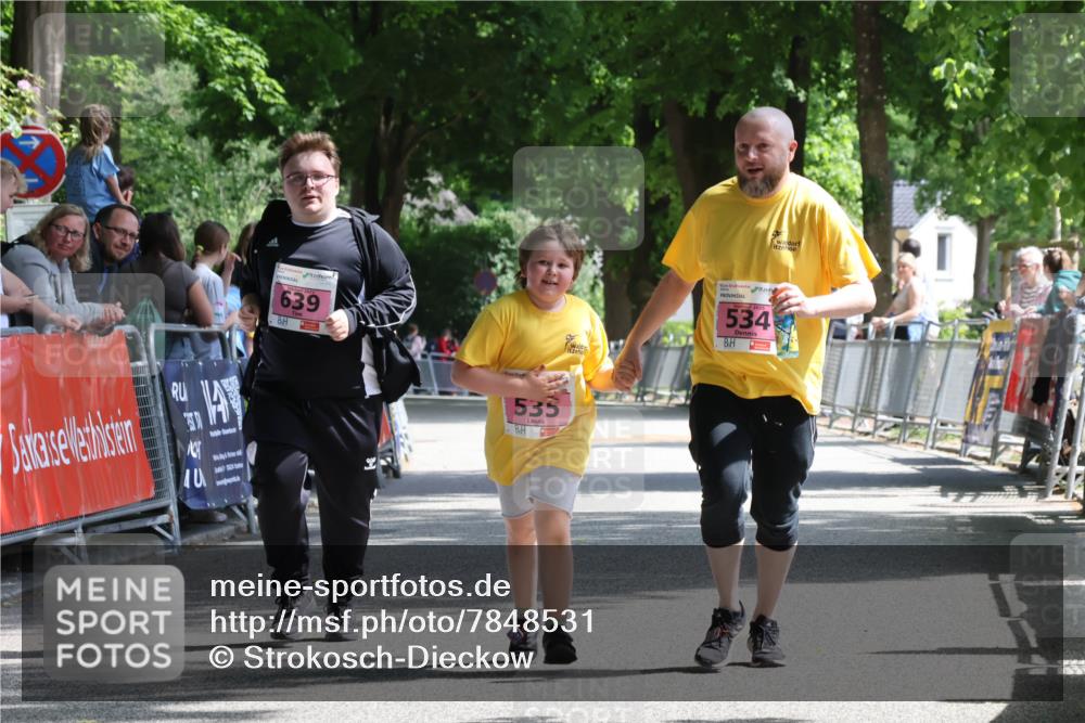 17.05.2025 - Störlauf Strokosch-Dieckow http://msf.ph/oto/7848531 17.05.2025 14:05:48 Ziel 40, 639, 535, 2025, 534 meine-sportfotos.de