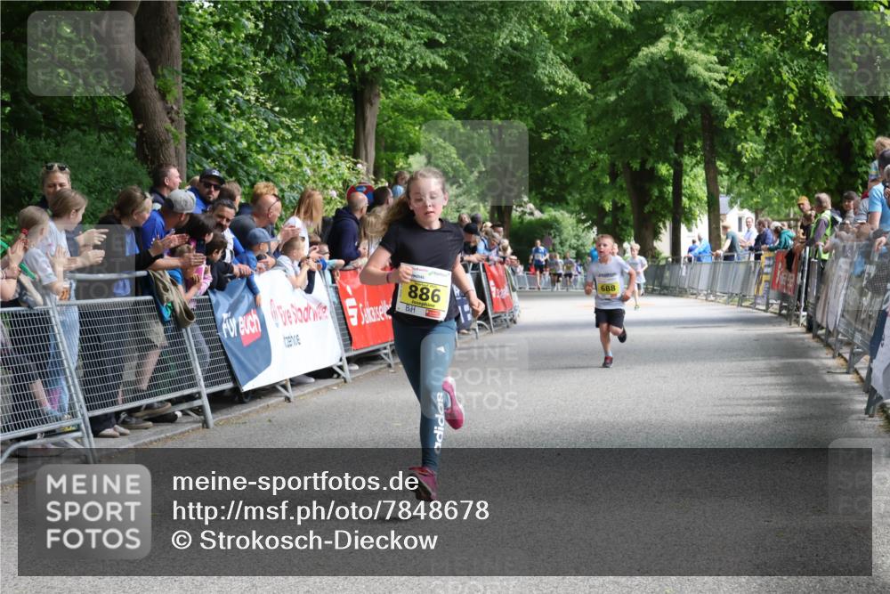 17.05.2025 - Störlauf Strokosch-Dieckow http://msf.ph/oto/7848678 17.05.2025 14:10:32 Ziel 886, 688 meine-sportfotos.de