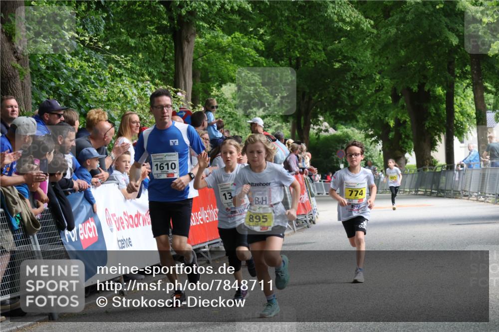 17.05.2025 - Störlauf Strokosch-Dieckow http://msf.ph/oto/7848711 17.05.2025 14:10:50 Ziel 1610, 13, 895, 774 meine-sportfotos.de