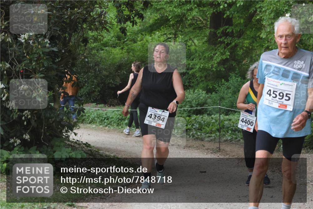 17.05.2025 - Störlauf Strokosch-Dieckow http://msf.ph/oto/7848718 17.05.2025 19:10:15 Laufen 4394, 4400, 2025, 4595 meine-sportfotos.de